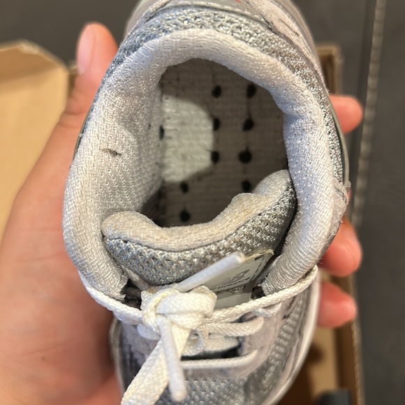 New balance 990 v5 - Picture 3 of 3